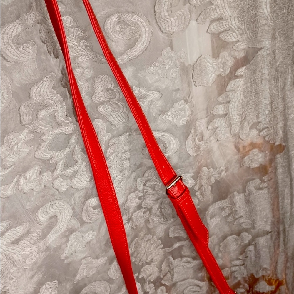 Red Tignanello leather adjustable crossbody. - Picture 6 of 10